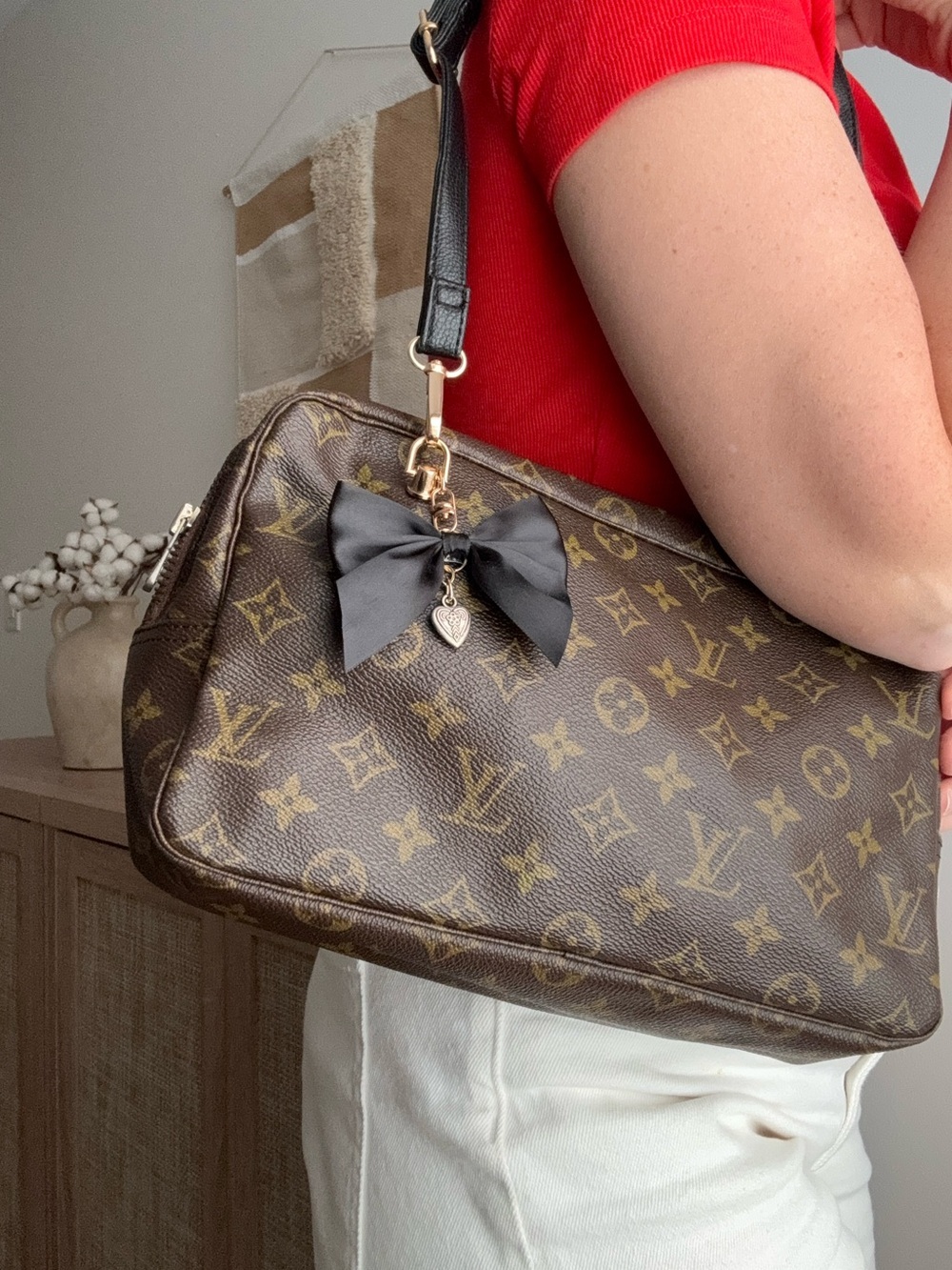 ✅AUTH✅LOUIS VUITTON TROUSSE CROSSBODY BAG